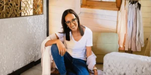 מזל היילו עם רקע AI